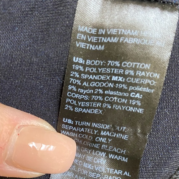 WHBM “the Runway” Navy Leggings - Picture 4 of 4